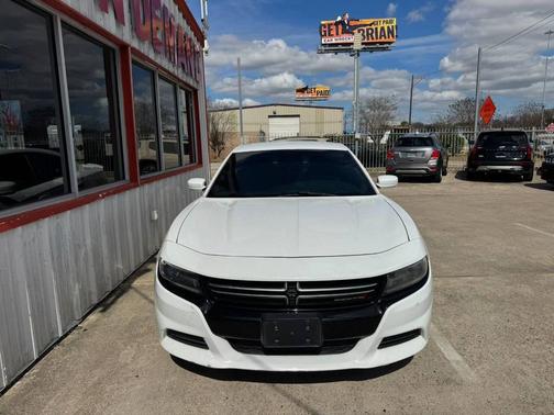 2017 Dodge Charger SE