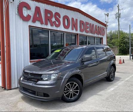 Pitch Black Clear Coat 2018 Dodge Journey SE