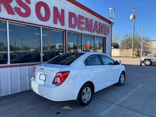 2012 Chevrolet Sonic 2LS