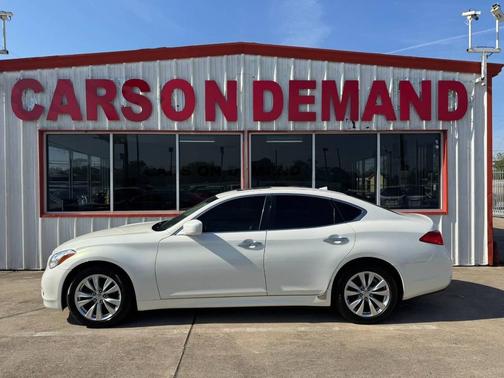 2011 INFINITI M37 Base