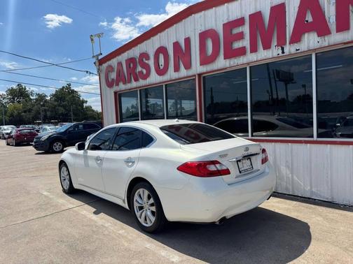 2011 INFINITI M37 Base