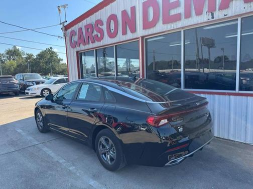 2021 Kia K5 LXS 4dr Sedan