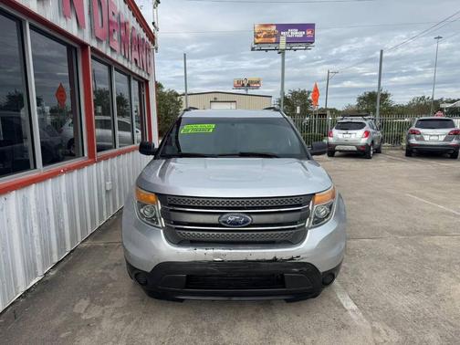 2013 Ford Explorer Base