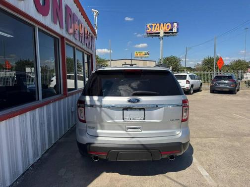 2013 Ford Explorer Base