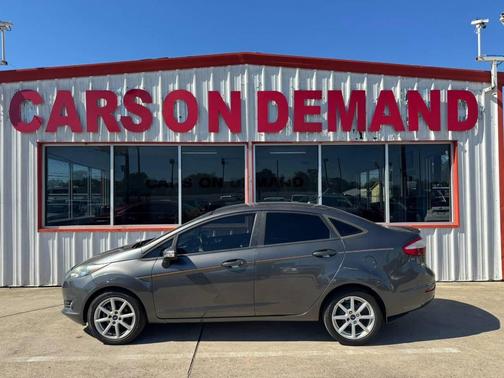 2016 Ford Fiesta SE 4dr Sedan