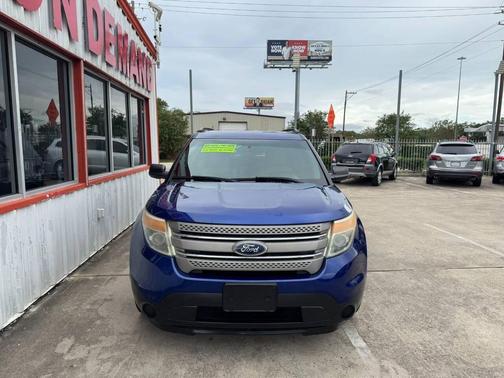 2013 Ford Explorer Base