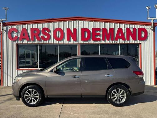 2013 Nissan Pathfinder S