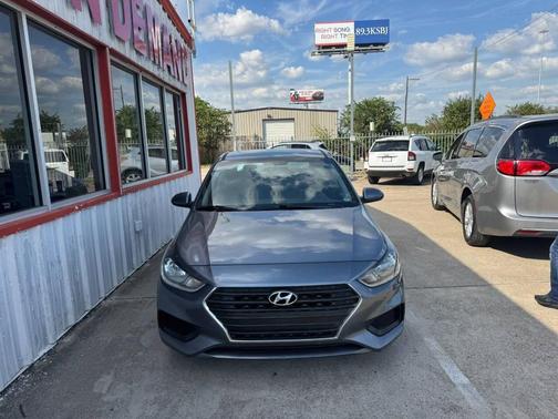 2018 Hyundai Accent SE