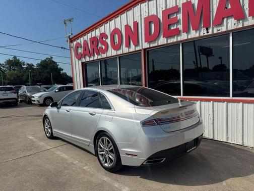 2013 Lincoln MKZ Base
