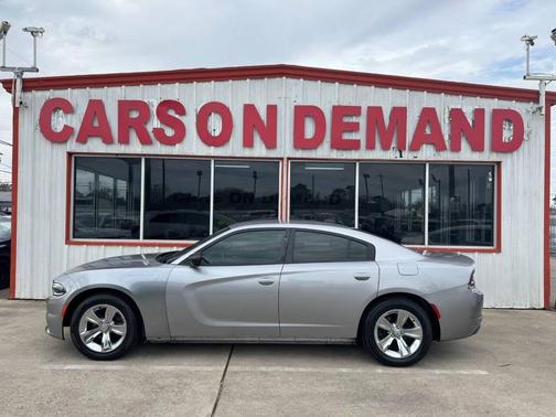 2018 Dodge Charger SXT Plus