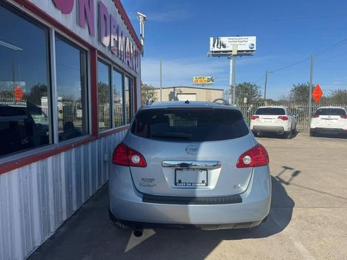 2012 Nissan Rogue SV