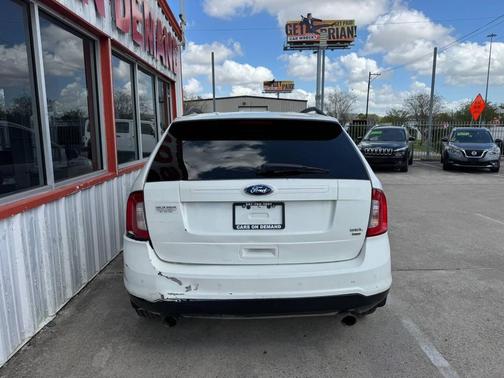 White 2013 Ford Edge SEL