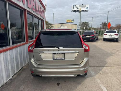 2014 Volvo XC60 T6 Premier Plus