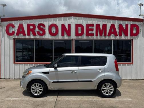 2012 Kia Soul +