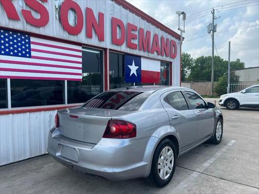 2014 Dodge Avenger SE