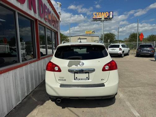 2013 Nissan Rogue SV