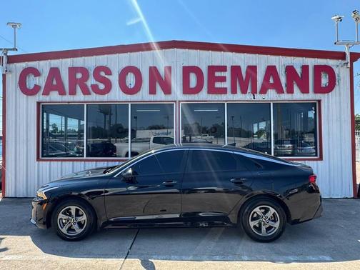 2021 Kia K5 LX 4dr Sedan