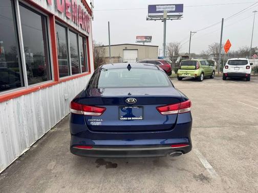 2017 Kia Optima LX