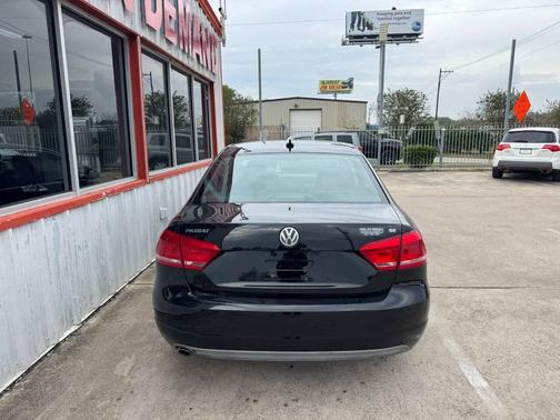 2013 Volkswagen Passat 2.5 SE