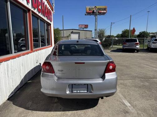 2013 Dodge Avenger SE 4dr Sedan