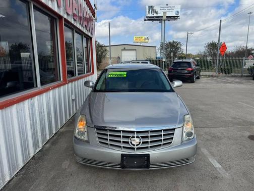 2007 Cadillac DTS Luxury