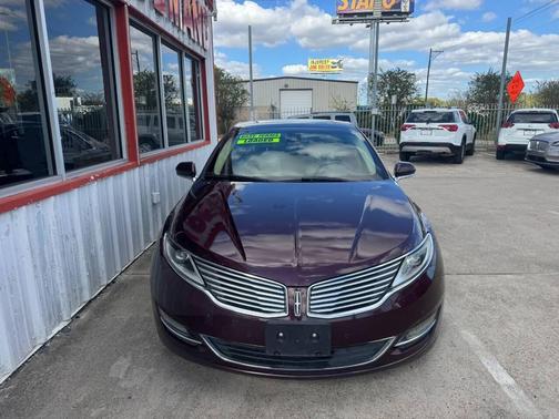 2013 Lincoln MKZ Base