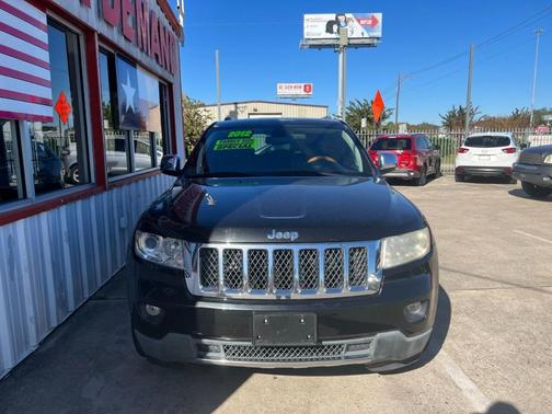 Photo 2 of 24 of 2012 Jeep Grand Cherokee Overland