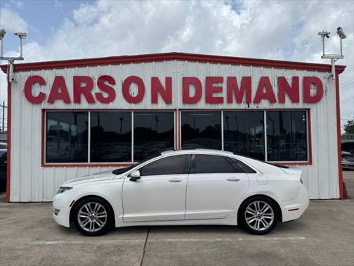 2014 Lincoln MKZ Base