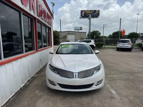 2014 Lincoln MKZ Base