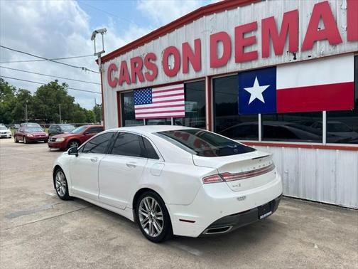 2014 Lincoln MKZ Base