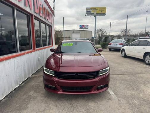 2018 Dodge Charger SXT Plus