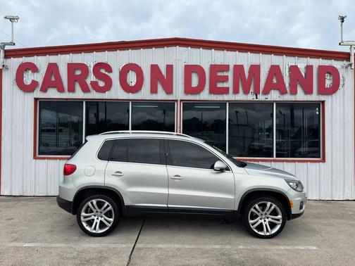 White Gold Metallic 2013 Volkswagen Tiguan SEL