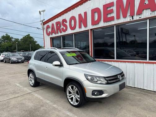 White Gold Metallic 2013 Volkswagen Tiguan SEL