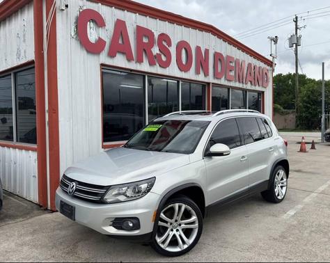 White Gold Metallic 2013 Volkswagen Tiguan SEL
