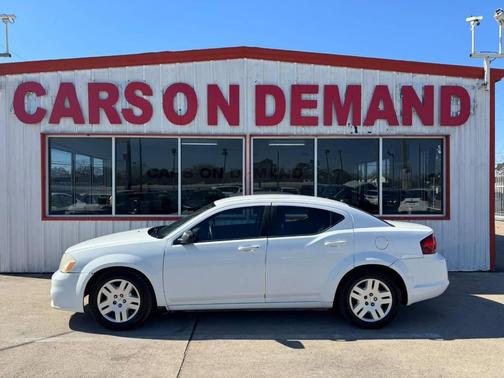 2014 Dodge Avenger SE 4dr Sedan
