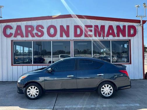 2016 Nissan Versa 1.6 SV