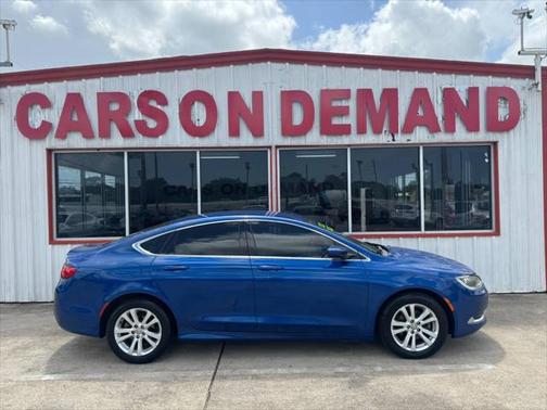 2015 Chrysler 200 Limited