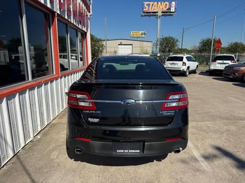 2014 Ford Taurus Limited 4dr Sedan