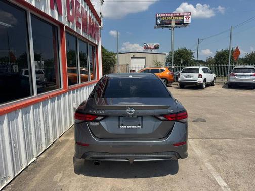 2021 Nissan Sentra SR