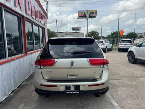 2011 Lincoln MKX Base