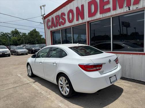 2013 Buick Verano Base
