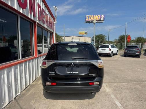 2014 Mitsubishi Outlander GT