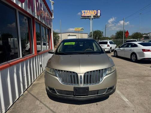 2011 Lincoln MKX Base