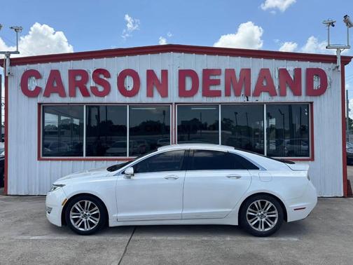 2014 Lincoln MKZ Base