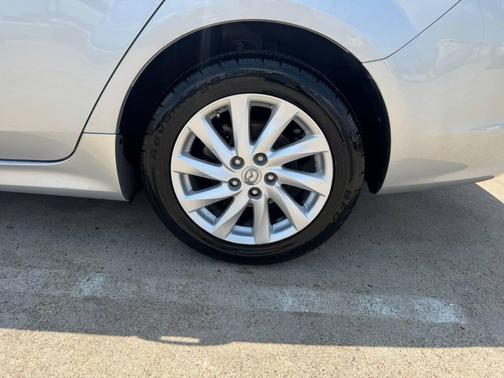 2012 Mazda Mazda6 i Touring