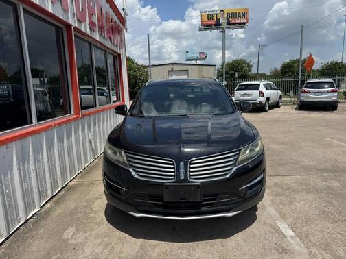 2015 Lincoln MKC Base