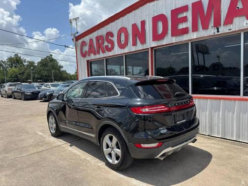 2015 Lincoln MKC Base