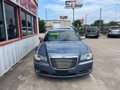 2011 Chrysler 300 Limited