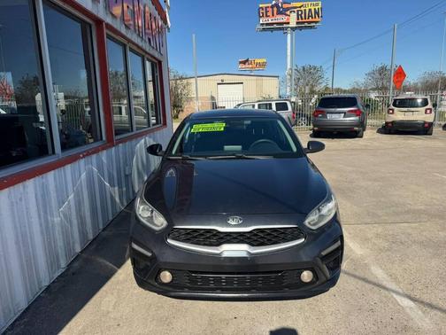 2019 Kia Forte FE 4dr Sedan CVT