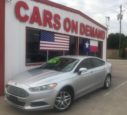 2014 Ford Fusion SE